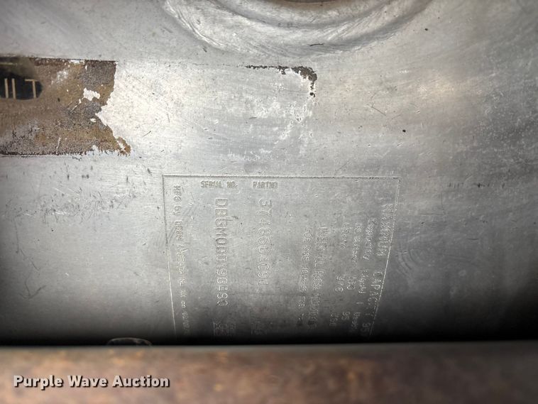 image for item YA0855 2016 International ProStar Plus 122 semi truck