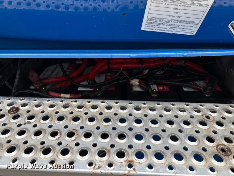 image for item YA0855 2016 International ProStar Plus 122 semi truck