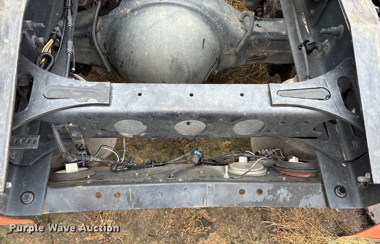 image for item YA0855 2016 International ProStar Plus 122 semi truck