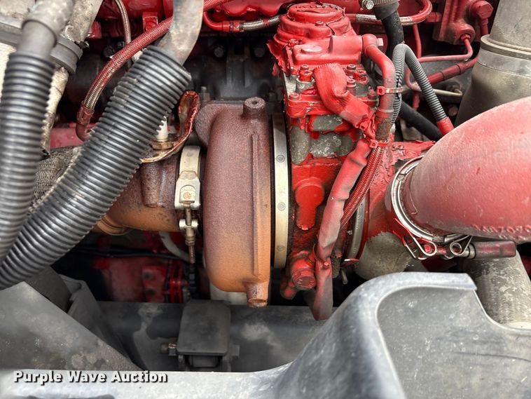 image for item YA0855 2016 International ProStar Plus 122 semi truck