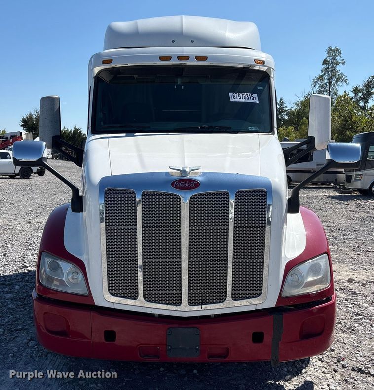 CAMIóN CAMAROTE 2018 PETERBILT