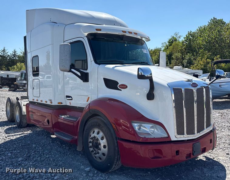 CAMIóN CAMAROTE 2018 PETERBILT
