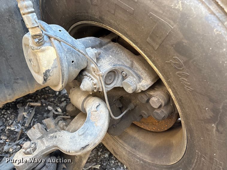 image for item YA0857 2018 Peterbilt 579 semi truck