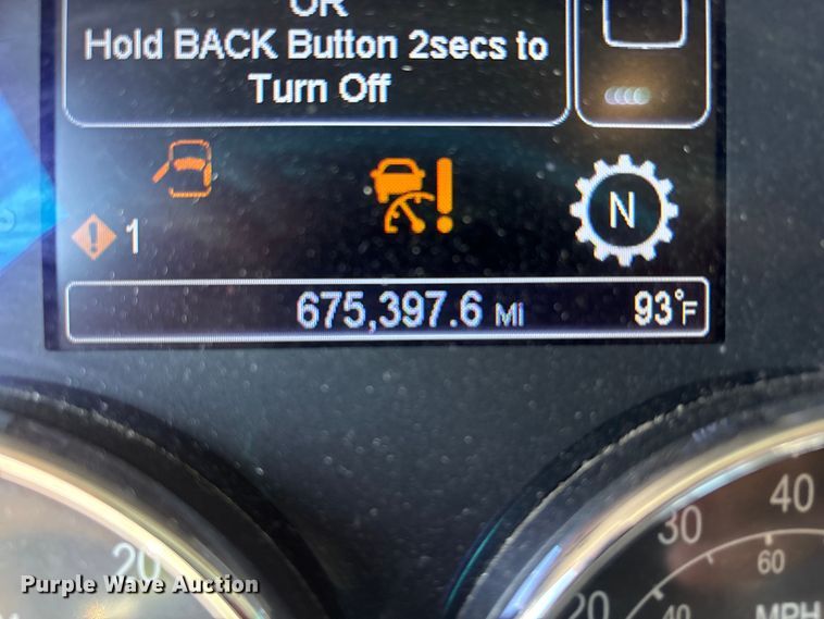 image for item YA0857 2018 Peterbilt 579 semi truck