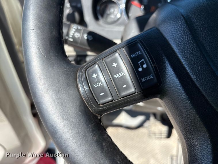 image for item YA0857 2018 Peterbilt 579 semi truck