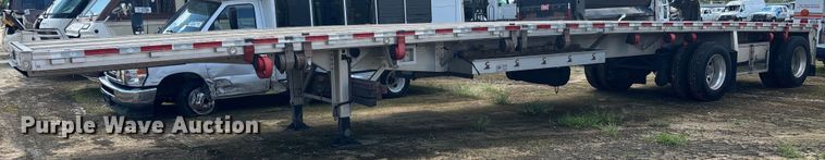 image for item YA0865 2022 Reitnouer flatbed trailer