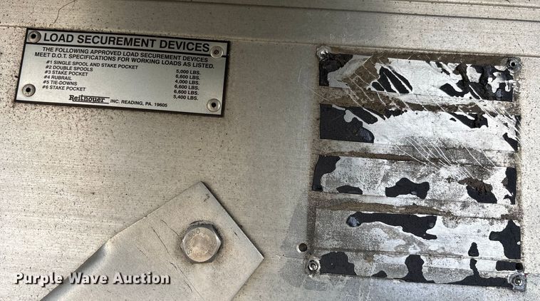 image for item YA0865 2022 Reitnouer flatbed trailer