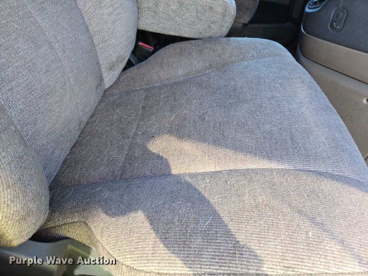 image for item YA0941 2016 Freightliner Cascadia semi truck