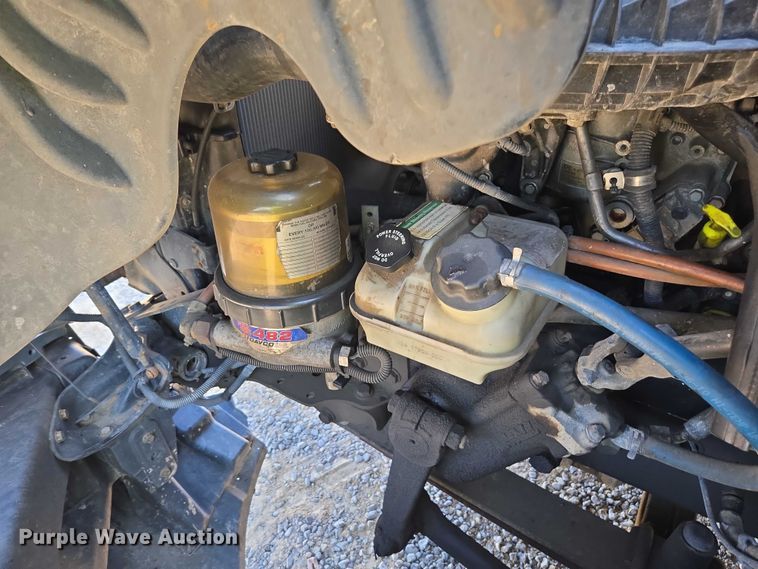 image for item YA0941 2016 Freightliner Cascadia semi truck