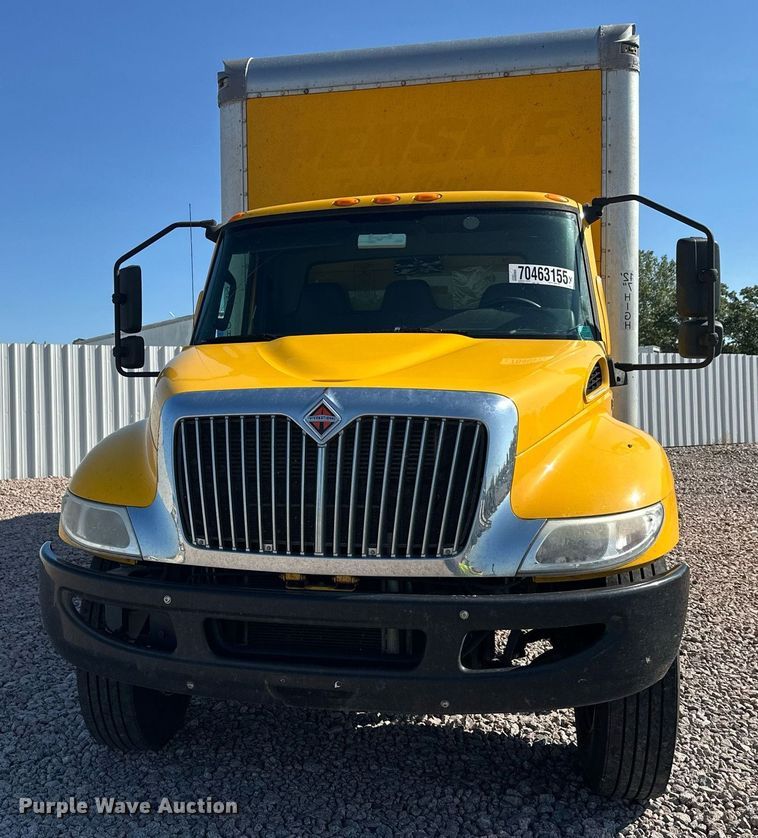 image for item YA0991 2020 International MV607 box truck