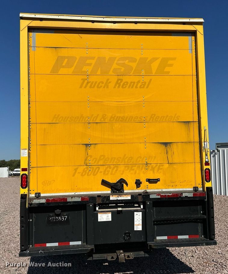 image for item YA0991 2020 International MV607 box truck