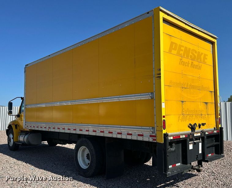 image for item YA0991 2020 International MV607 box truck