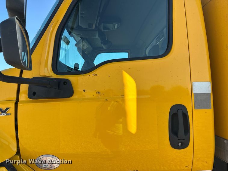 image for item YA0991 2020 International MV607 box truck