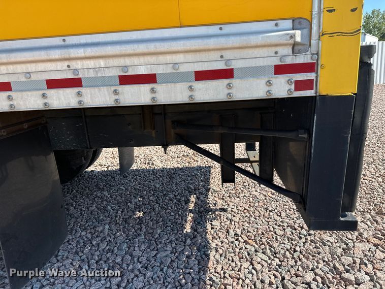 image for item YA0991 2020 International MV607 box truck