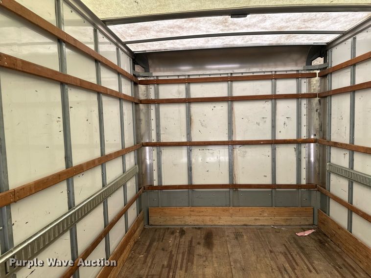 image for item YA0991 2020 International MV607 box truck