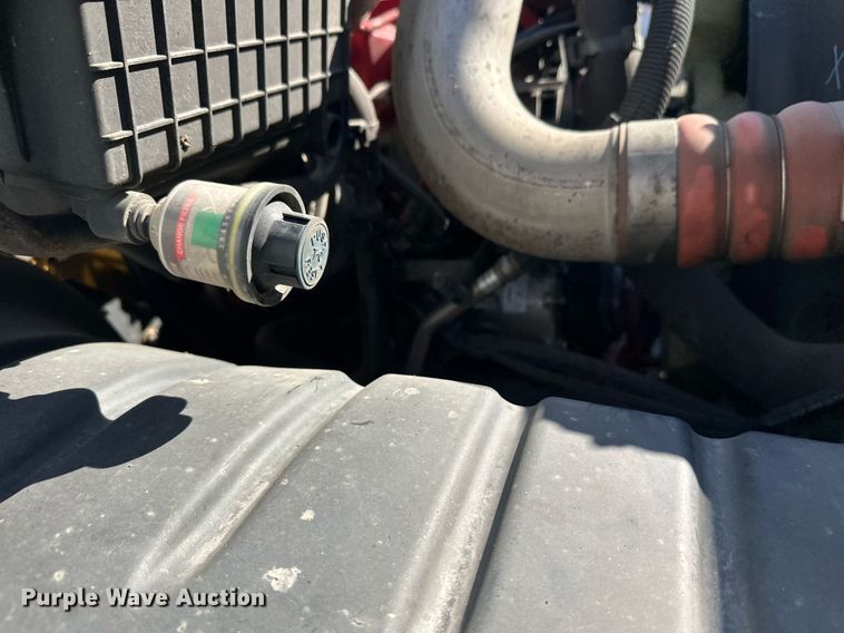 image for item YA0991 2020 International MV607 box truck