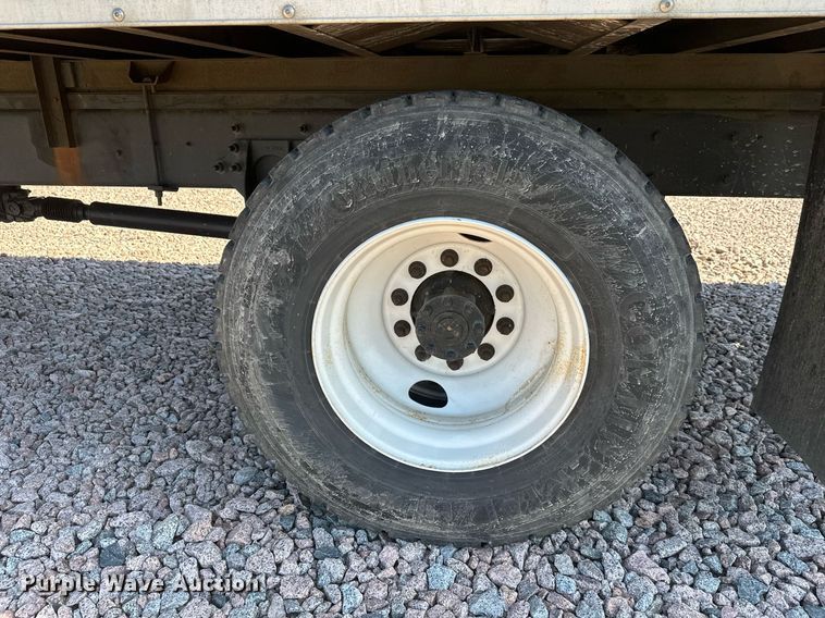 image for item YA0991 2020 International MV607 box truck