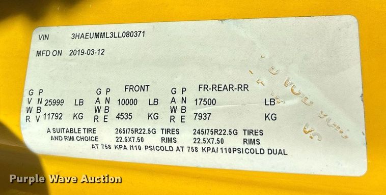 image for item YA0991 2020 International MV607 box truck