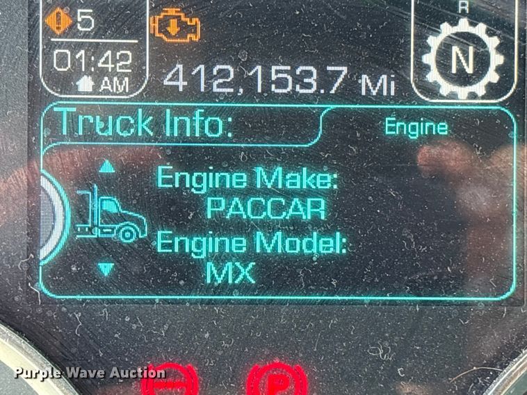 image for item YA0993 2020 Kenworth T680 semi truck