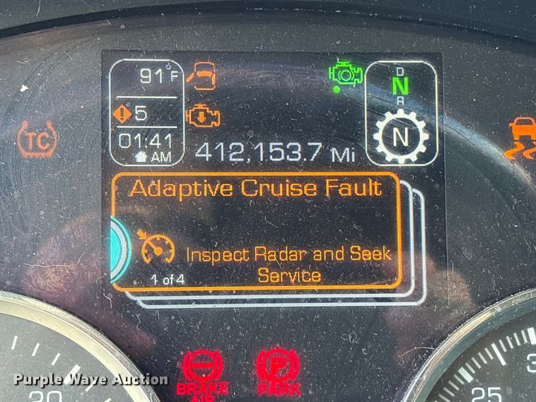 image for item YA0993 2020 Kenworth T680 semi truck