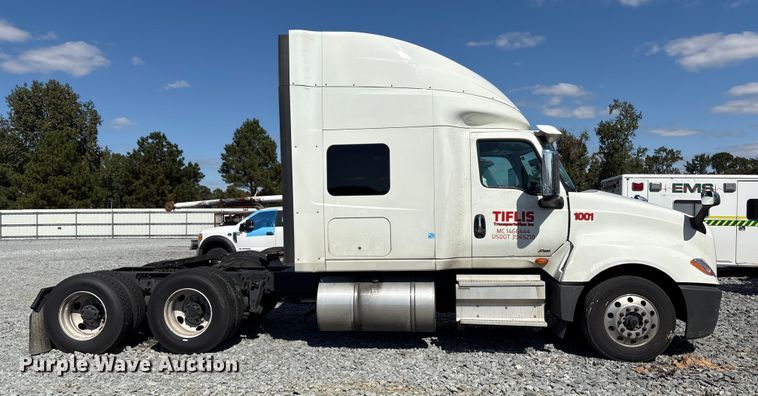 image for item YA1020 2020 International LT625 semi truck