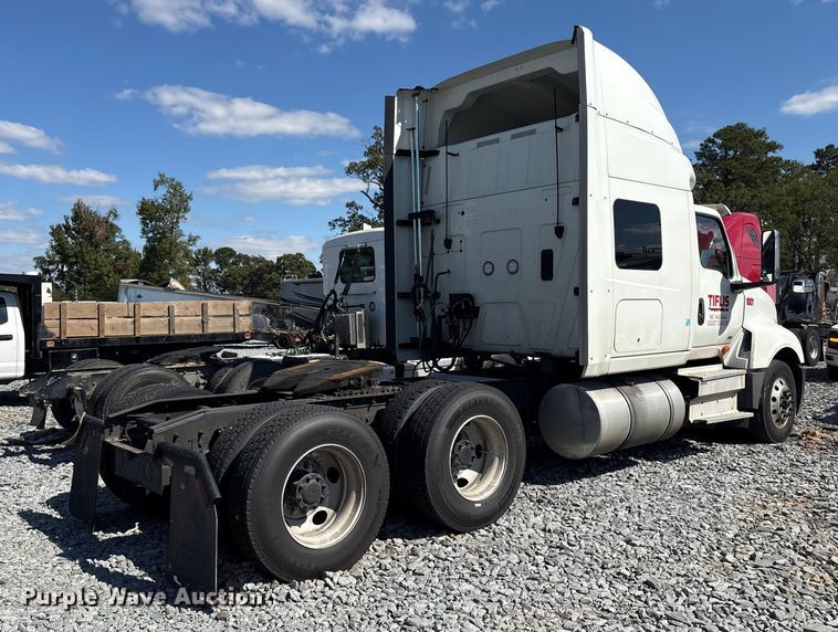 image for item YA1020 2020 International LT625 semi truck