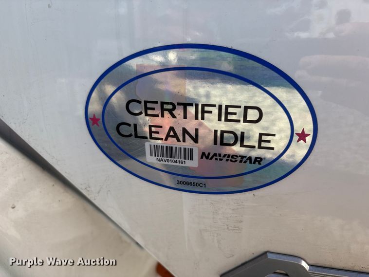 image for item YA1020 2020 International LT625 semi truck