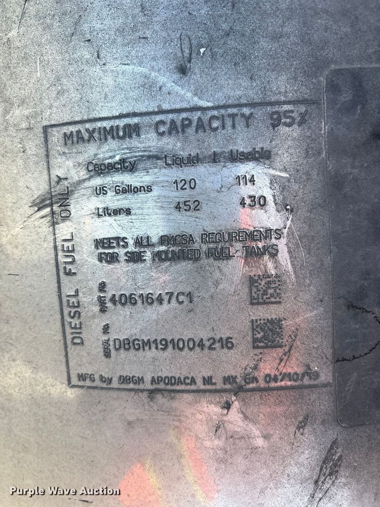 image for item YA1020 2020 International LT625 semi truck