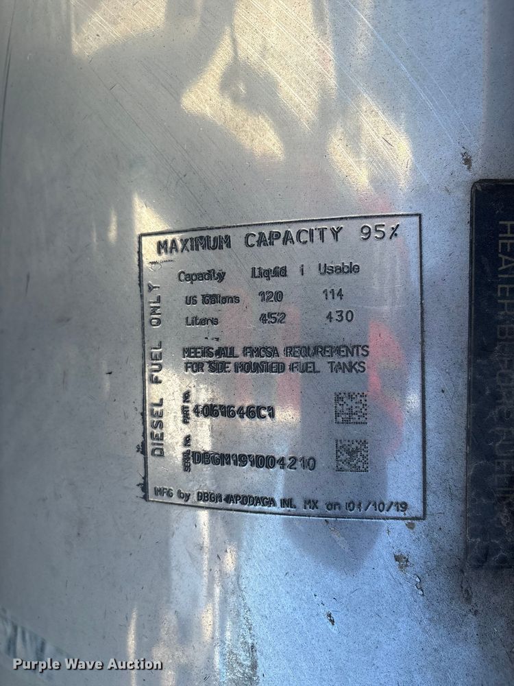 image for item YA1020 2020 International LT625 semi truck