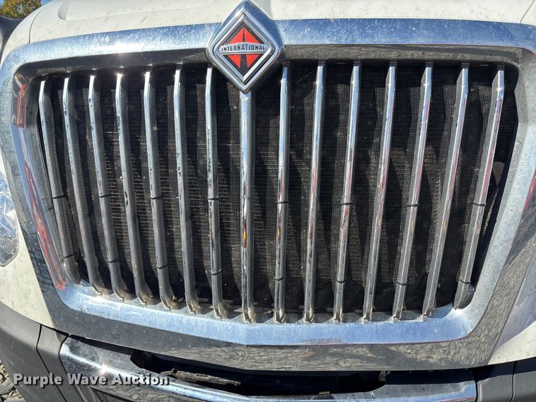 image for item YA1020 2020 International LT625 semi truck