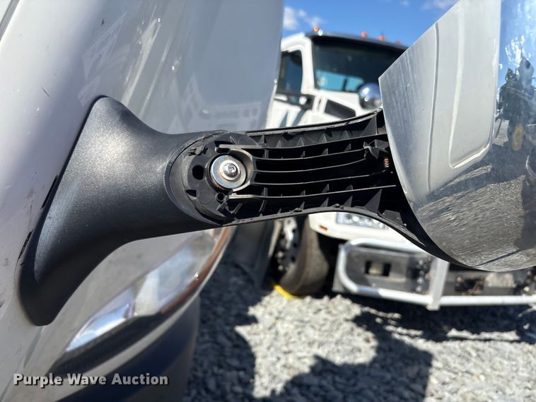 image for item YA1020 2020 International LT625 semi truck