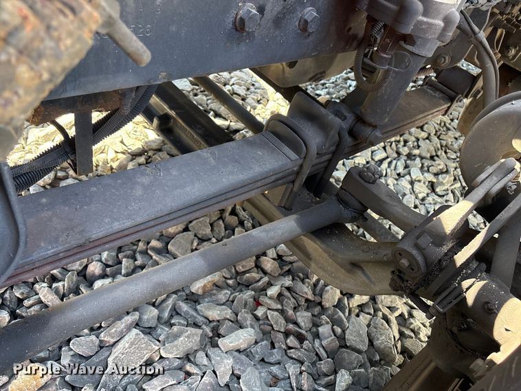 image for item YA1020 2020 International LT625 semi truck