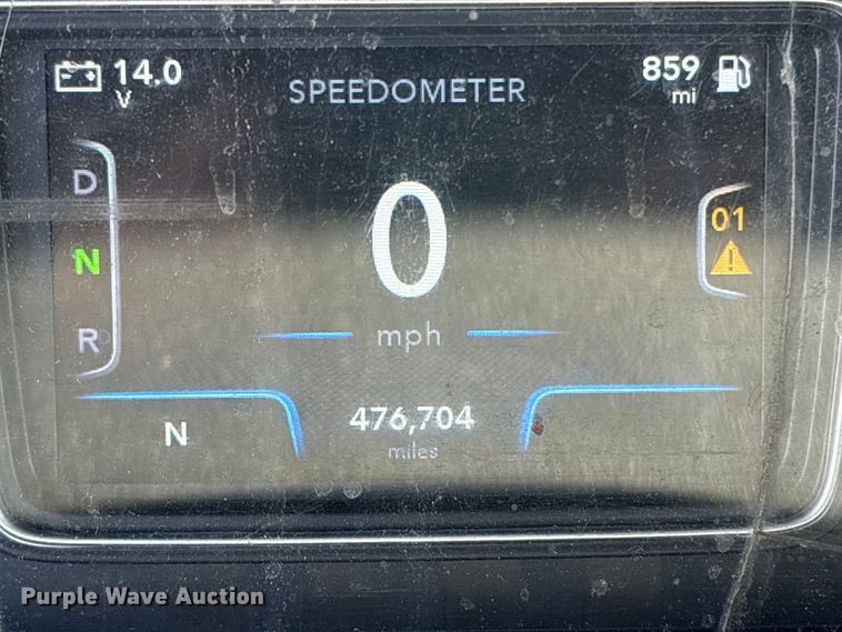 image for item YA1020 2020 International LT625 semi truck