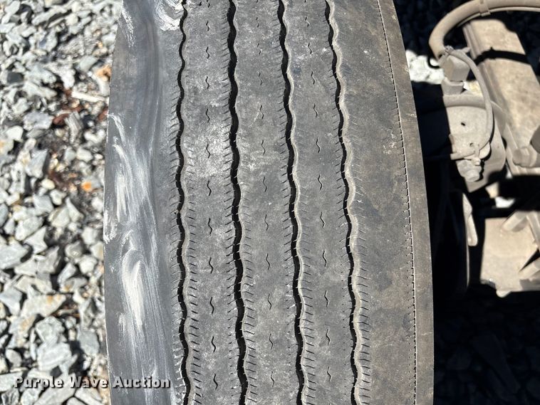 image for item YA1020 2020 International LT625 semi truck