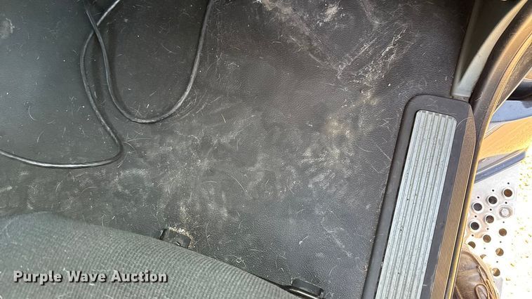 image for item YA1029 2019 Kenworth T680 semi truck