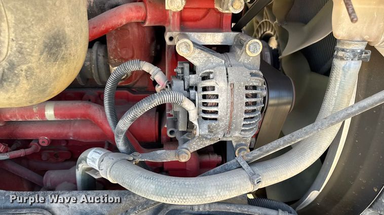 image for item YA1029 2019 Kenworth T680 semi truck