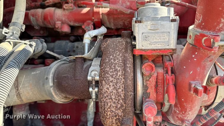 image for item YA1029 2019 Kenworth T680 semi truck