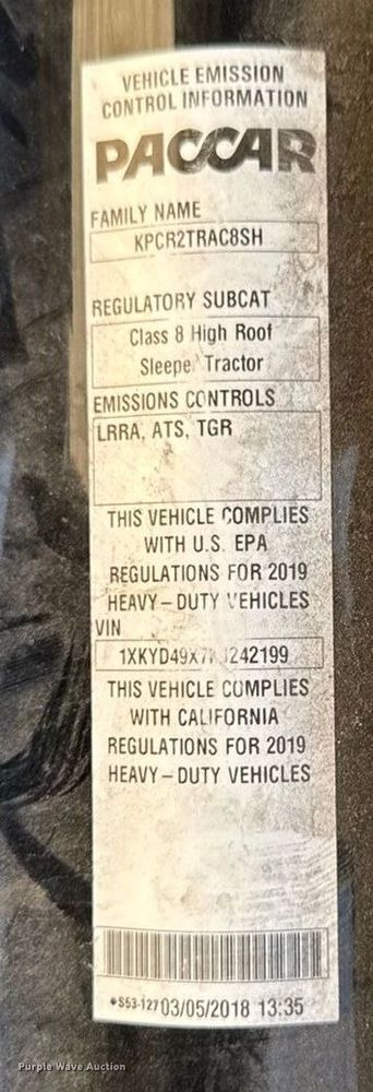 image for item YA1029 2019 Kenworth T680 semi truck