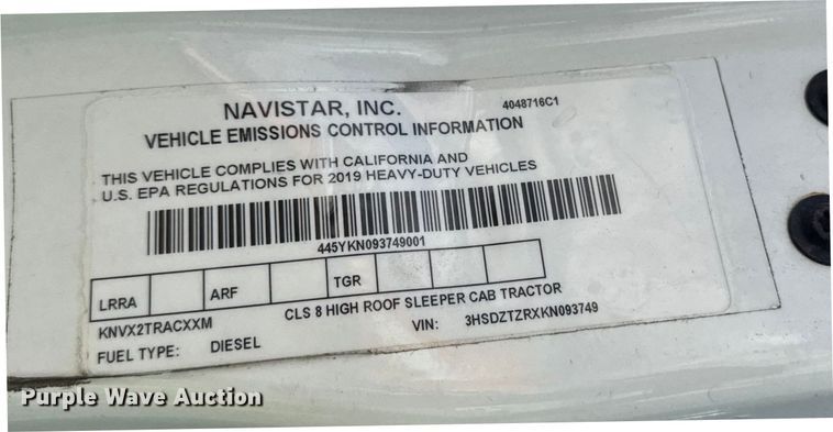 image for item YA1041 2019 International LT625 semi truck