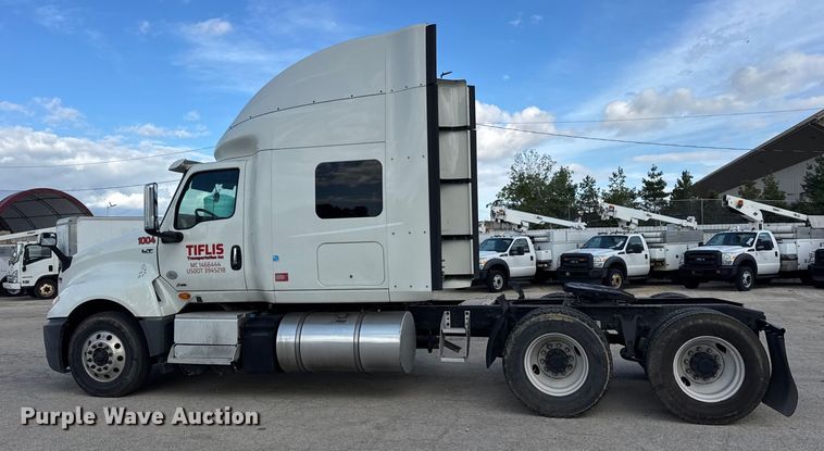 image for item YA1042 2020 International LT625 semi truck