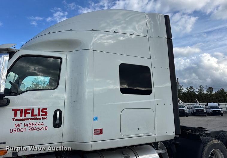 image for item YA1042 2020 International LT625 semi truck