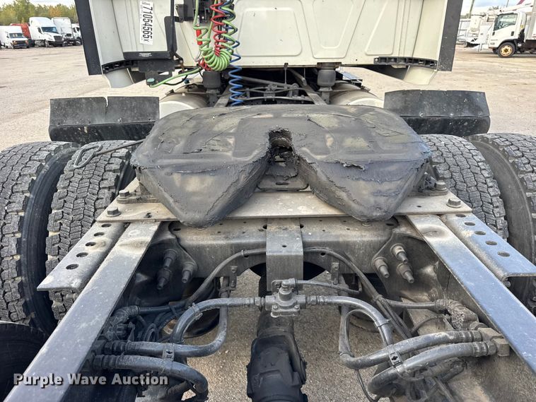 image for item YA1042 2020 International LT625 semi truck