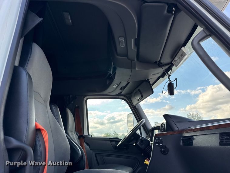 image for item YA1042 2020 International LT625 semi truck