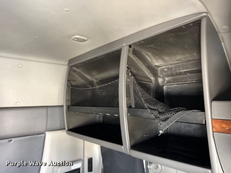 image for item YA1043 2020 International LT625 semi truck