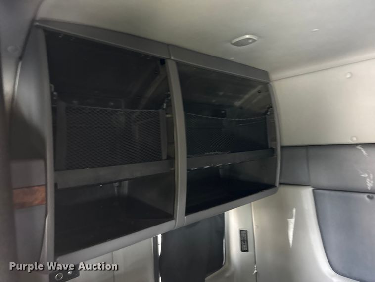 image for item YA1043 2020 International LT625 semi truck