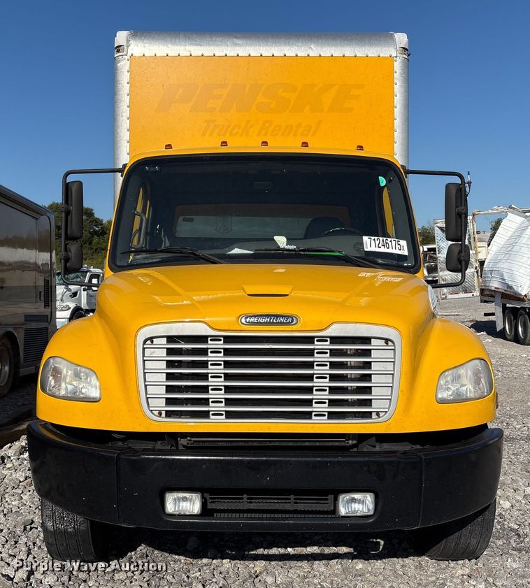image for item YA1045 2018 Freightliner Business Class M2 box truck