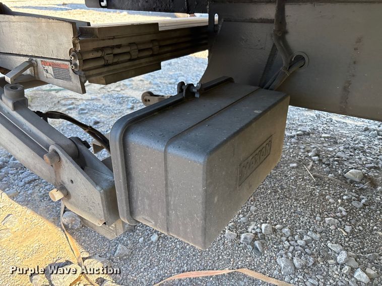 image for item YA1045 2018 Freightliner Business Class M2 box truck