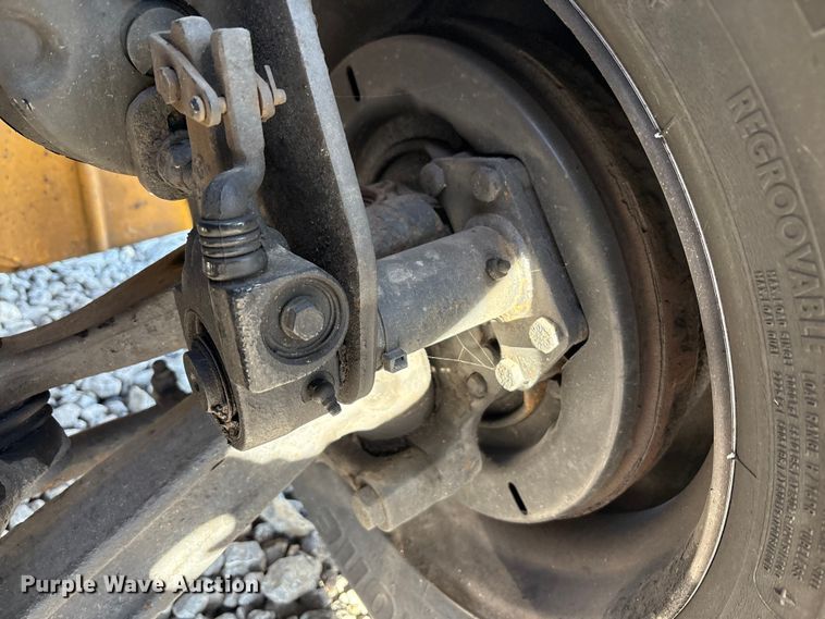 image for item YA1045 2018 Freightliner Business Class M2 box truck