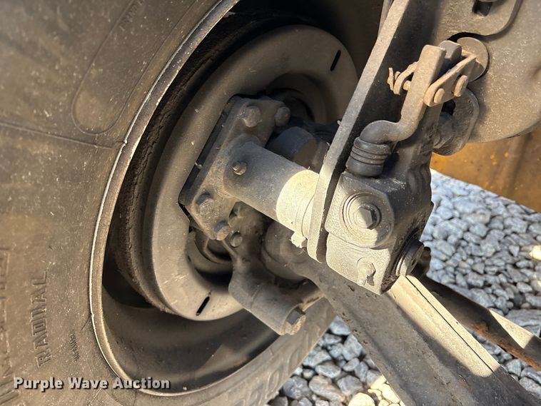 image for item YA1045 2018 Freightliner Business Class M2 box truck