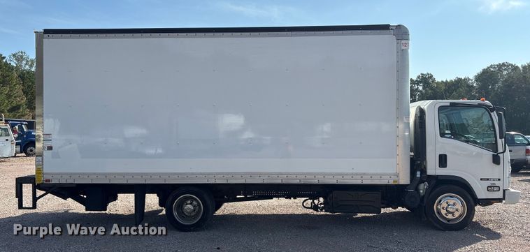 image for item YA1054 2020 Isuzu NRR box truck